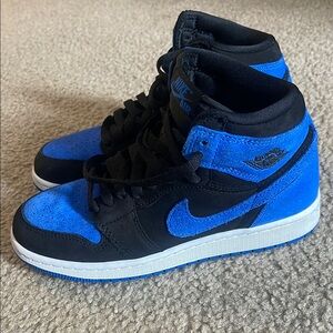Jordan Kids' Sneakers in Black and Blue